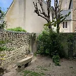 Maison Du Cap Lihou, Duplex Au 1er Et 2eme Etage Mansarde, Quartier Historique, Tatil Evi Granville