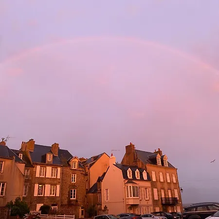 Maison Du Cap Lihou, Duplex Au 1er Et 2eme Etage Mansarde, Quartier Historique, 別荘 グランビル