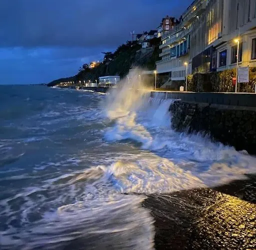 Maison Du Cap Lihou, Duplex Au 1er Et 2eme Etage Mansarde, Quartier Historique, 別荘