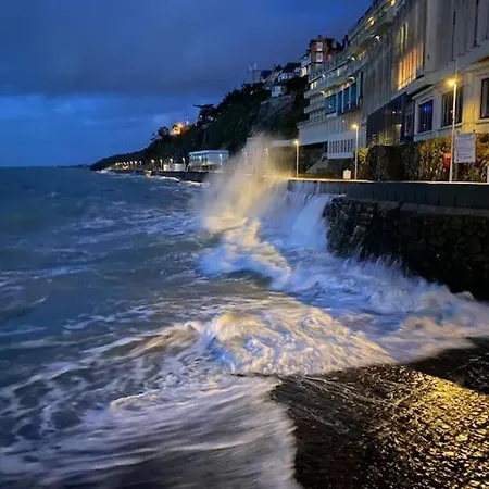 Maison Du Cap Lihou, Duplex Au 1er Et 2eme Etage Mansarde, Quartier Historique, Tatil Evi