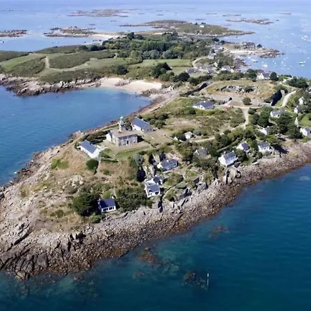 Tatil Evi Maison Du Cap Lihou, Duplex Au 1er Et 2eme Etage Mansarde, Quartier Historique, Granville