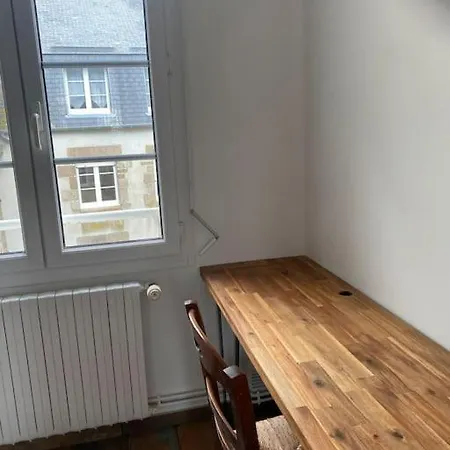 Tatil Evi Maison Du Cap Lihou, Duplex Au 1er Et 2eme Etage Mansarde, Quartier Historique, Granville