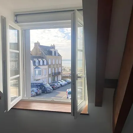 Maison Du Cap Lihou, Duplex Au 1er Et 2eme Etage Mansarde, Quartier Historique, גראנוויל