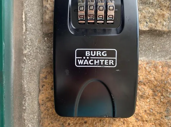 Maison Du Cap Lihou, Duplex Au 1er Et 2eme Etage Mansarde, Quartier Historique, * Granville